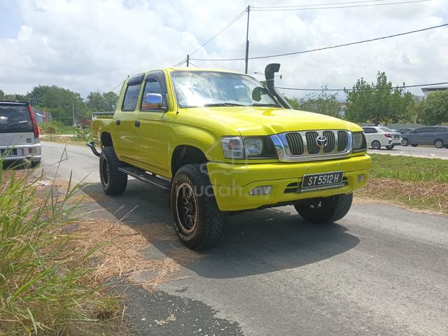 2004 Toyota HILUX 2.8 MY00 LN166R (M) - 1