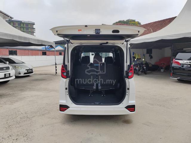 2022 Toyota NOAH 2.0 SZ (A) - 4