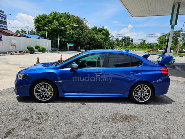 2018 Subaru WRX STi 2.5  (M) - 4