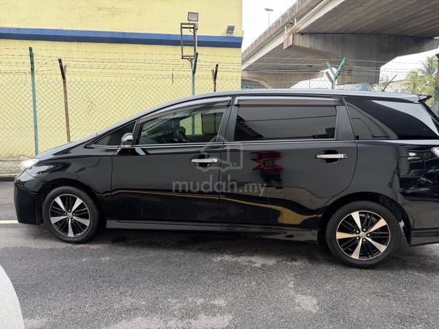 2013 Toyota WISH 1.8 X ZGE20G FACELIFT (A) - 5