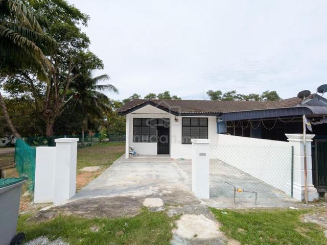 1-storey Terraced House for Sale, 3 Bedroom, 2322 sq.ft, Kluang, Johor ...
