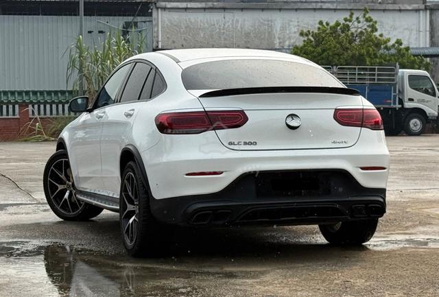2020 Mercedes Benz GLC300 Coupe Full Service At CC - 2