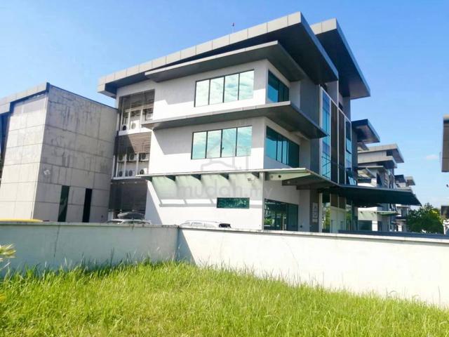 CORNER LOT Semi Detached Factory Warehouse Seksyen U8 Bukit Jelutong 1