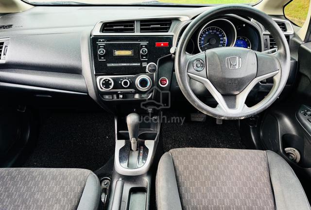 -2015-Honda JAZZ 1.5 E-Spec (A) P/Start - 5