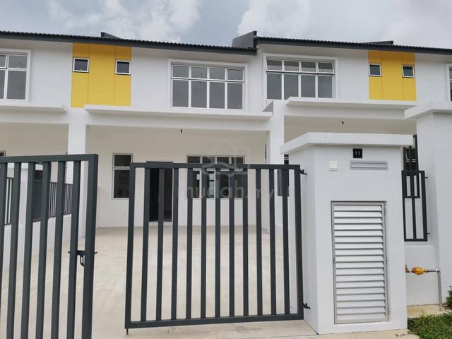 Double Storey Sebana Cove Botany, Pengerang Partially Furnished 1