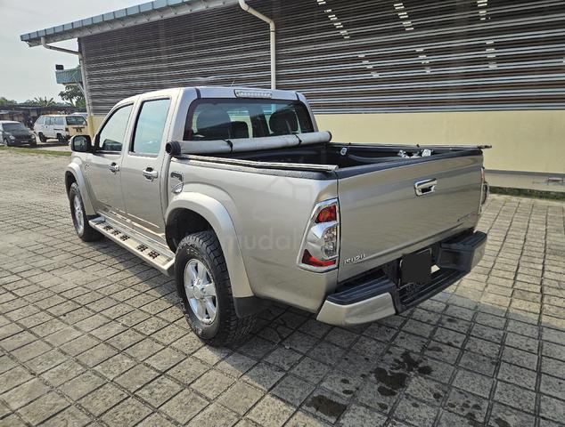 2010 Isuzu D-MAX 3.0 DDI ITEQ 4X4 STANDARD - 3