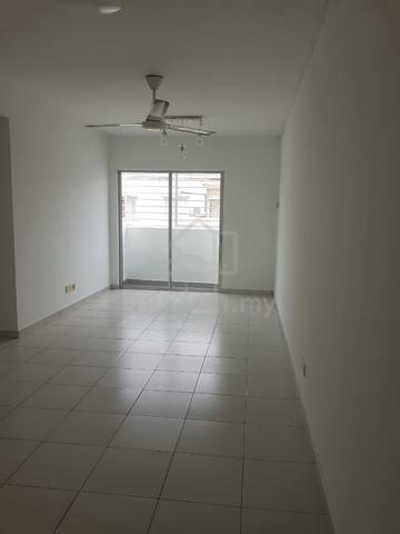 Mandarina Court 1