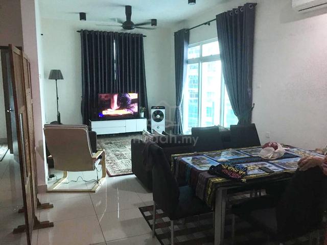 M Condominium @ Larkin 1