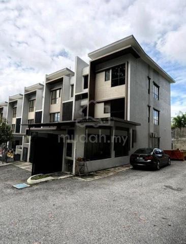 Corner Lot | For Nature Lovers | Serene Living | Large built up 1