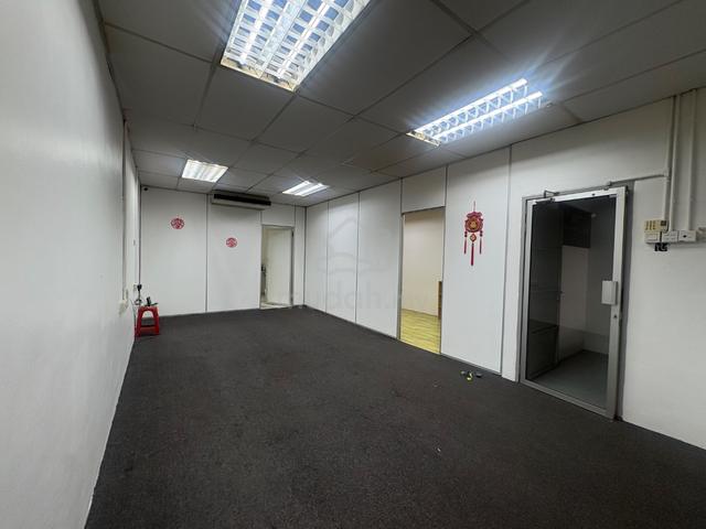 RENT Ong Yi How Butterworth main Road 1 st Shop 1