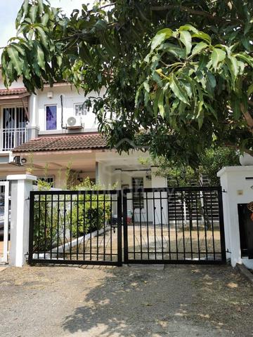 Double Storey Terrace (Intermediate) Jalan Cecawi 6/27 Kota Damansara 1