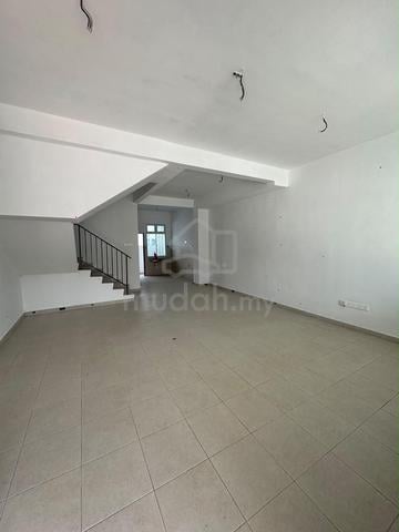 FULL LOAN Kangkar Pulai Taman Pulai Duta Double Storey House For Sale 1