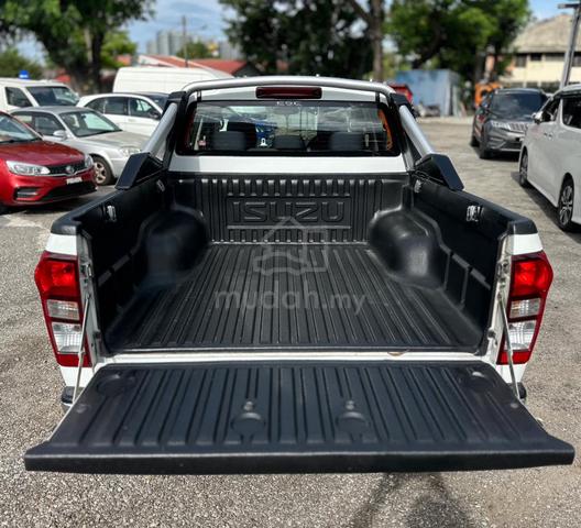 2017 Isuzu D-MAX 2.5 STANDARD 4X4 FACELIFT (M) - 5