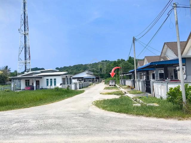 Tanah 6LOT SEMI-D KG GONG CENGAL DEKAT MASJID KG KEMASEK KEMAMAN 1