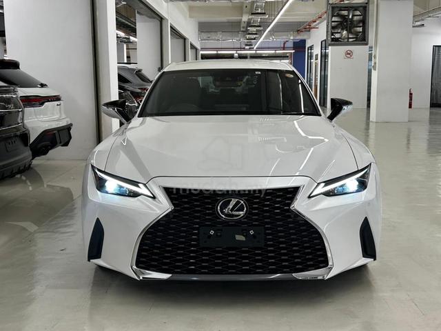 MERDEKA SALE 2023 Lexus IS300 2.0 (A) Base Spec - 3