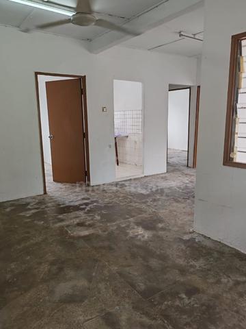 Palma Apartment (Bandar Country Homes) 1