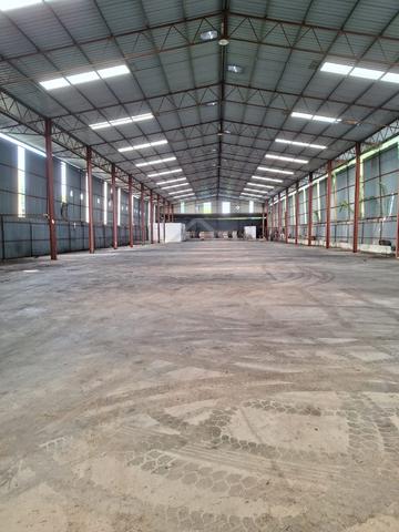 Padang Jawa Shah alam sungai rasau Warehouse 50ksqft BU for rent 1
