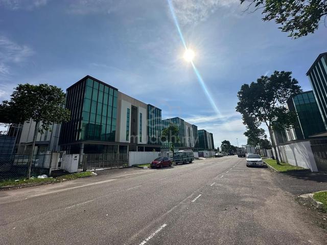 SILC 2.5 Storey Semi-D Factory半独立工厂出售 1