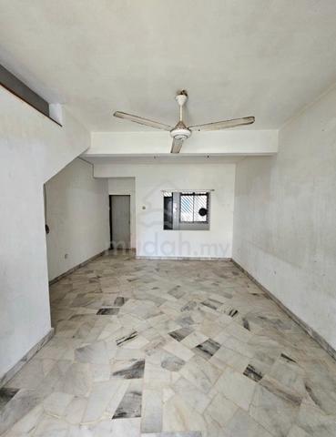 Taman Sri Yaacob Double Storey Low Cost House @ Skudai 1