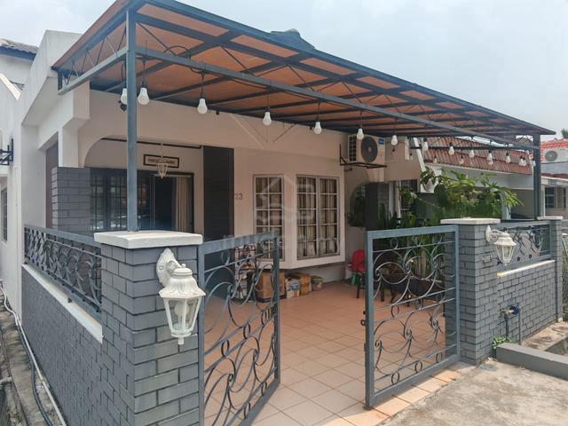 LOW BOOKING 1.5 storey Endlot Taman Nirwana Ampang renovated for sale 1