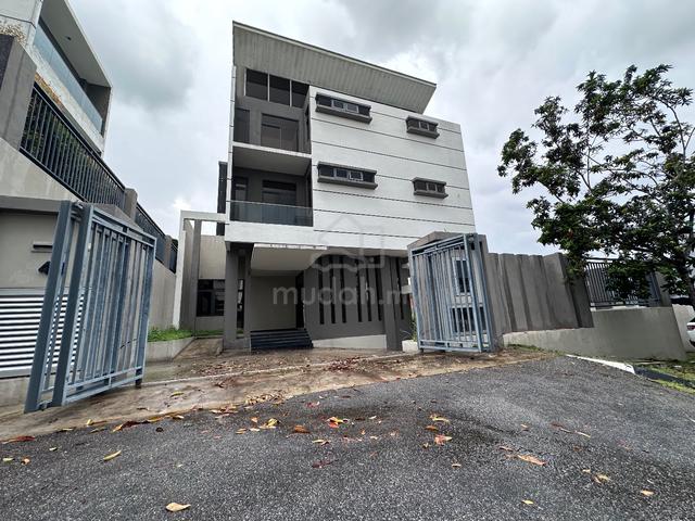 3 STOREY BUNGALOWTHE SOMERSET HILLTOP SUNGAI PETANI‼️SELLING under MV 1