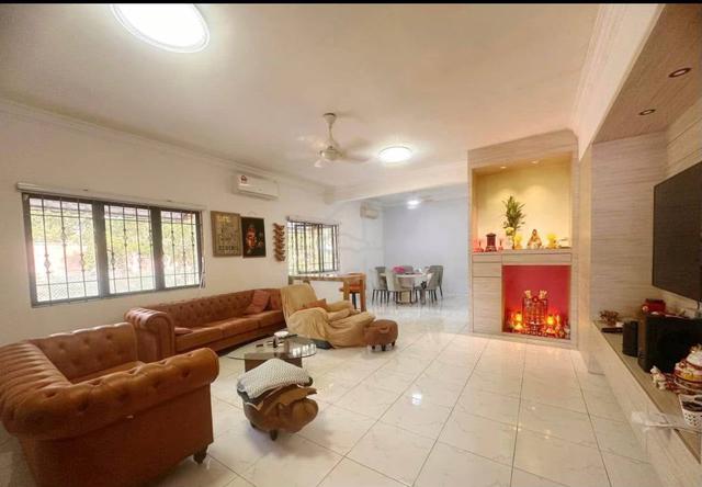 Permas Jaya Double Storey End Lot House for Sale 1