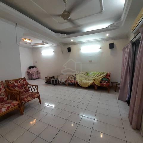 Pengkalan Barat/4bed3bath/good condition 1