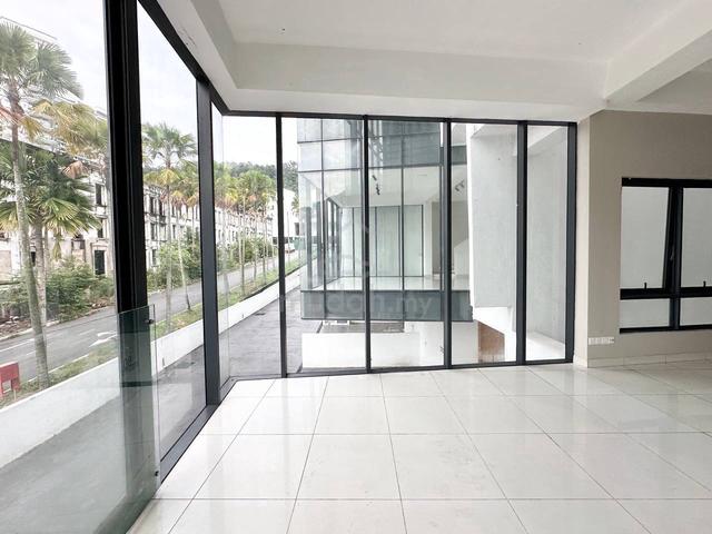 4 Storey Superlink Villa with Private Lift 1