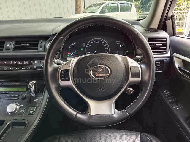 2012 Lexus CT200h 1.8 (A) Premium Package - 5