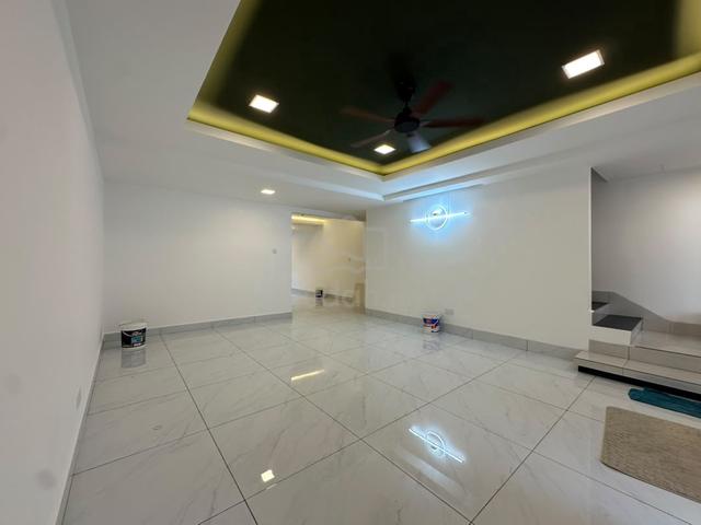 Freehold Double Storey Terrace At Bandar Mahkota Cheras 1