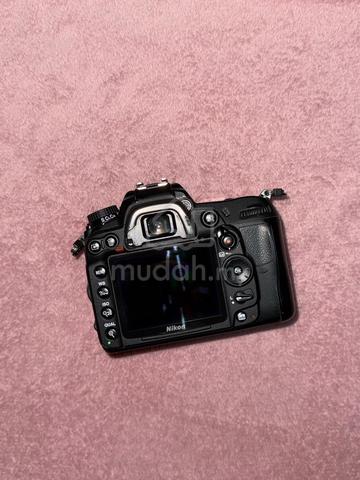 Nikon D7000 - photo 3 of 4