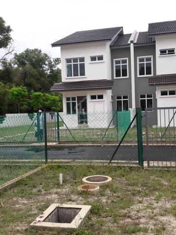 [Non Bumi Lot] Teres 2 Tingkat, Kg Baru Kertih, Kemaman, Terengganu. 1