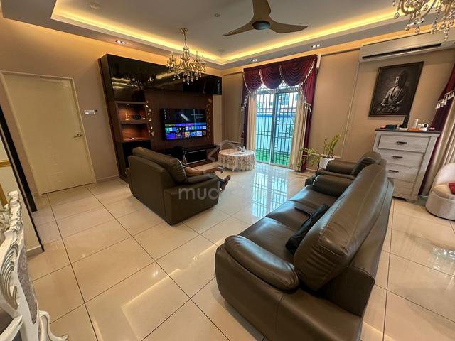 Fully Furnished House Semi-D Near Kampung Jawa NSK Taman Sejati Klang 1
