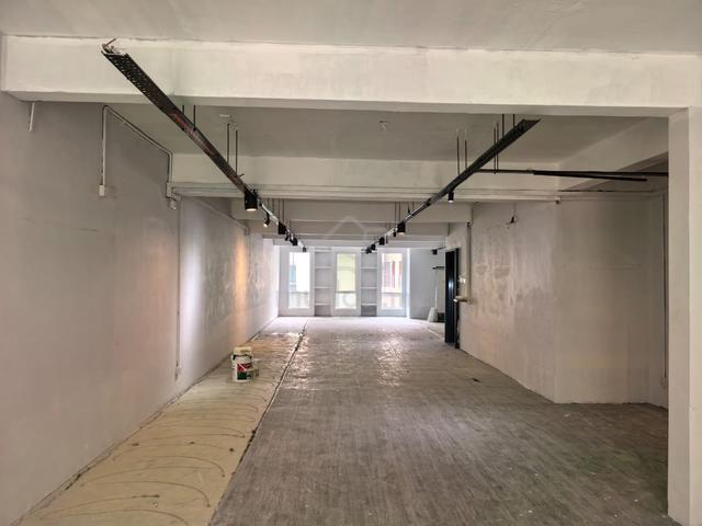 1st floor shop for rent in Kota Damansara 1