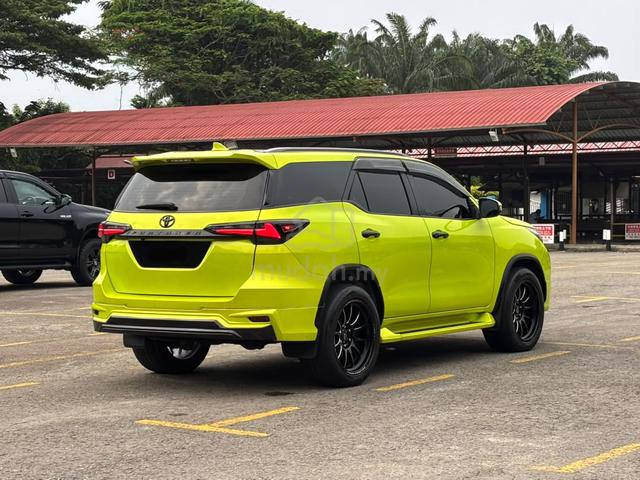 2018 Toyota FORTUNER 2.4 VRZ 4X4 2GD-FTV (CKD) (A) - 2