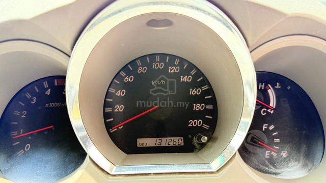 2010 Toyota FORTUNER 2.5 G FACELIFT (A) - 5