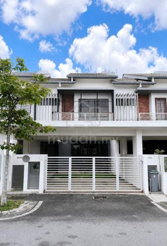 2 Storey laman mawar kota seriemas nilai 1