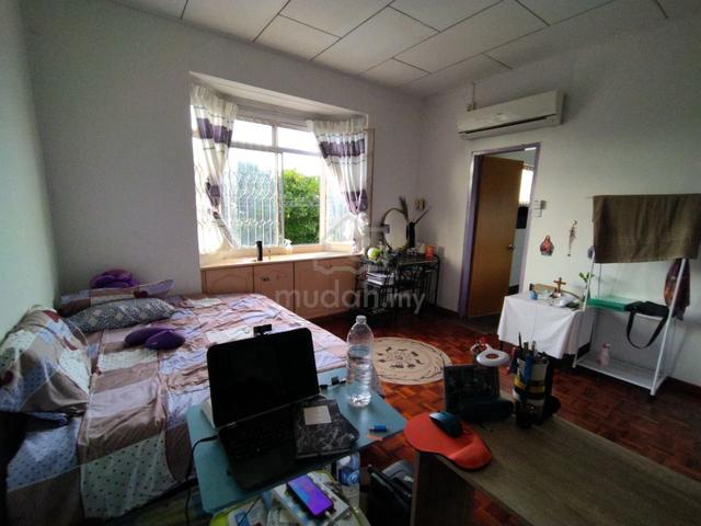 Master Room for Rent 1