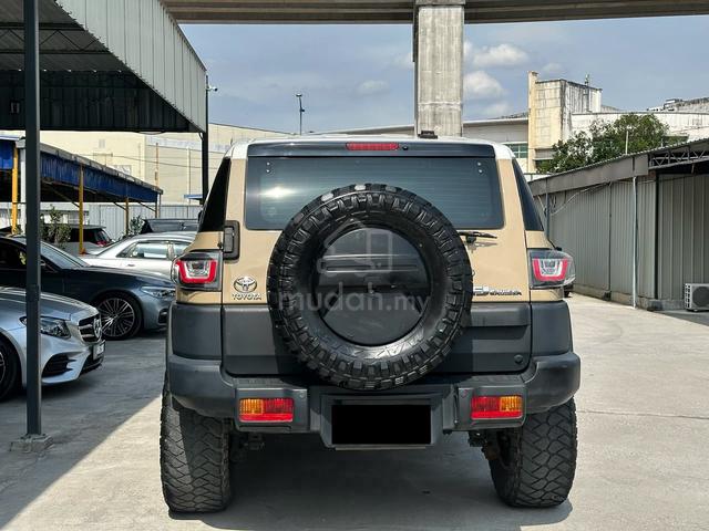 2012 Toyota FJ CRUISER 4.0 4X4 (A) All MODS Includ - 4