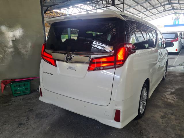 2022 Toyota Alphard 2.5 S inc sst unreg - 4