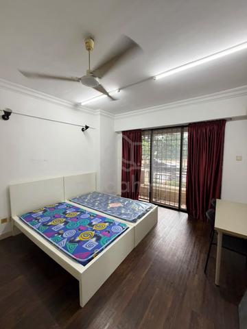 Single Room @ Vista Komanwel C, Bukit Jalil 1