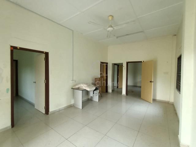Cheap / Taman Nong Chik @ Jb Town / 1 Storey Bungalow / Unblock View 1