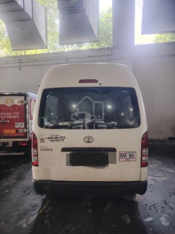 2013 Toyota HIACE 2.5 KDH202R FACELIFT (M) - 4