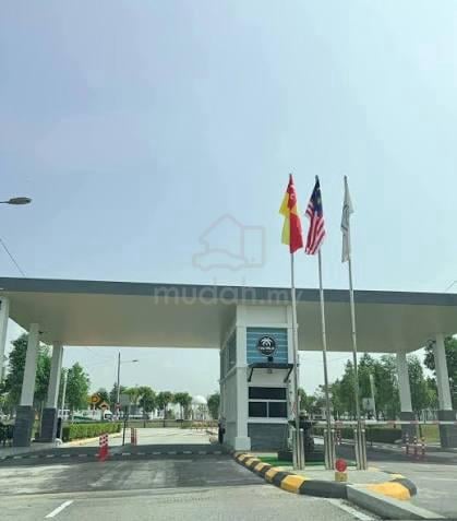 Rumah Teres 2 TINGKAT FURNISHED UNTUK DIJUAL – THE PALM, HILLPARK 1