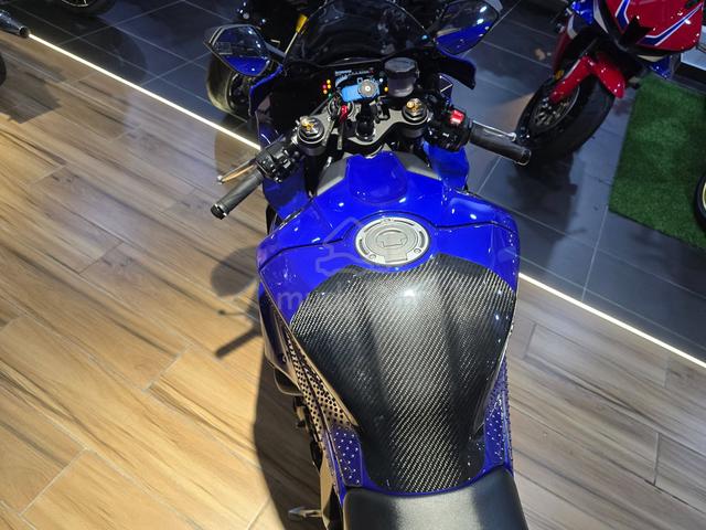 Yamaha r1 YAMAHA R1 Unregister - photo 9 of 10