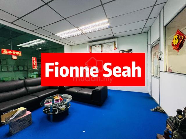 1.5 Semi Detached Factory Warehouse Facing Mainroad For RENT at Jawi 3