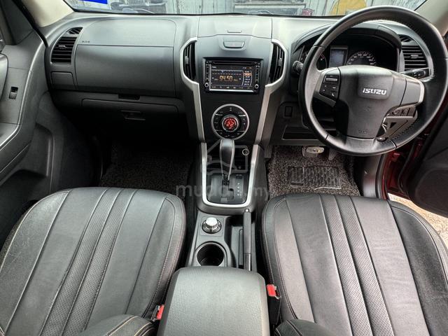 2015 Isuzu D-MAX 3.0 (A) Dmax Tayar Baru Full Loan - 3