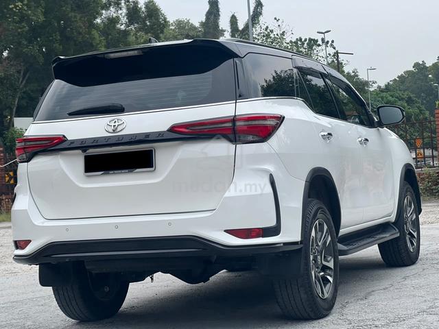 2022 Toyota FORTUNER 2.8 VRZ FACELIFT 4X4 CAR KING - 2