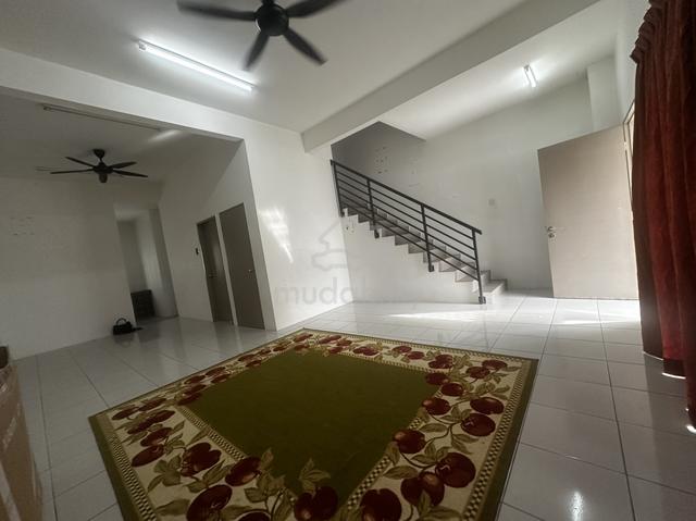 CHEAPEST TERRACE 4 BEDROOM Near Seri Iskandar Perak 2