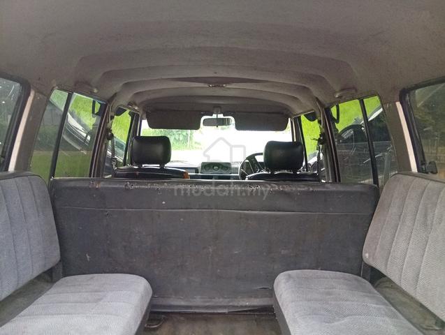 1995 Mitsubishi PAJERO 2.5 L049 (M) - 4